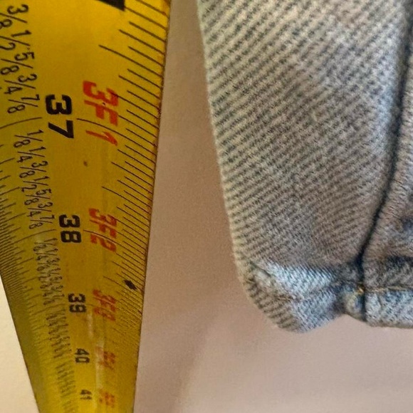 Good American Distressed  Straight Leg Pants - Picture 5 of 8